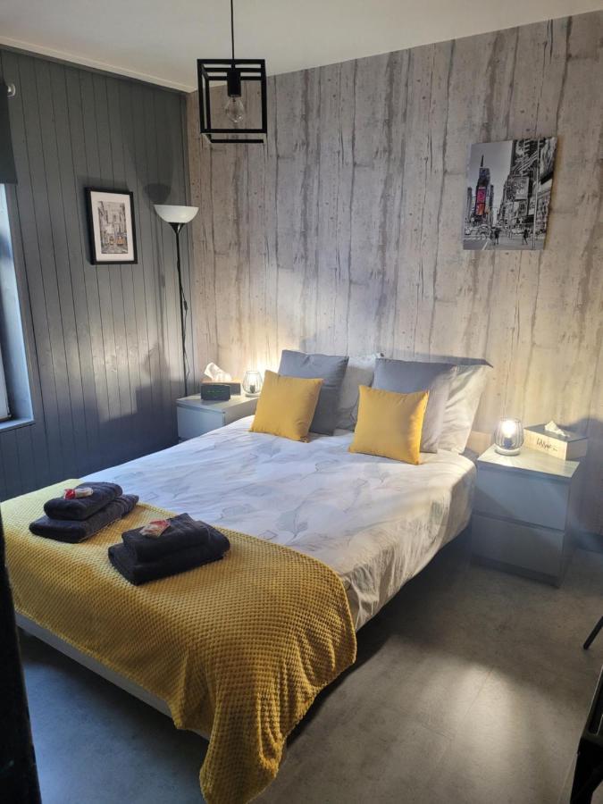 My Bedroom Bed & Breakfast *